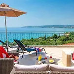 Chrissos By Villa